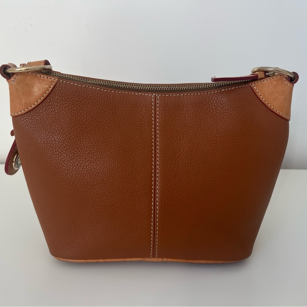 Dooney & Bourke leather brown purse